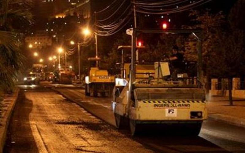 أعمال تعبيد ليلية لشوارع العاصمة الجمعة