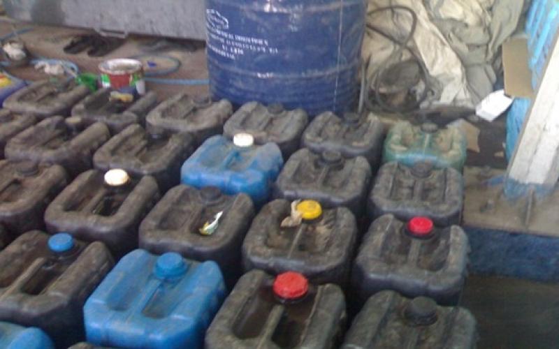 القبض على 27 متورط ببيع مشتقات بترولية مهربة