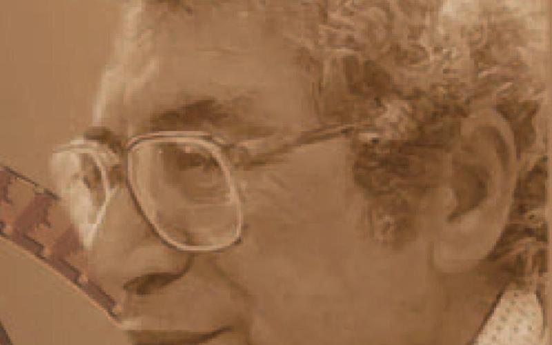 محطات من حياة السينمائي الفلسطيني مصطفى أبو علي - فيديو