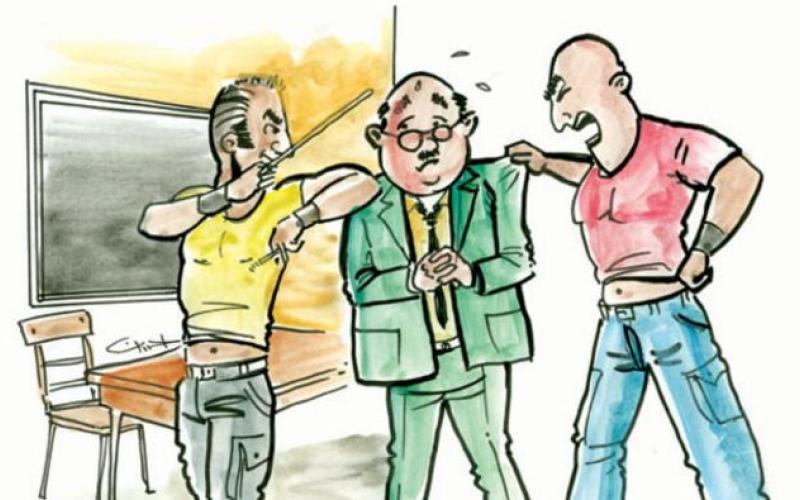 الحبس سنة بحالات الاعتداء على المعلّم