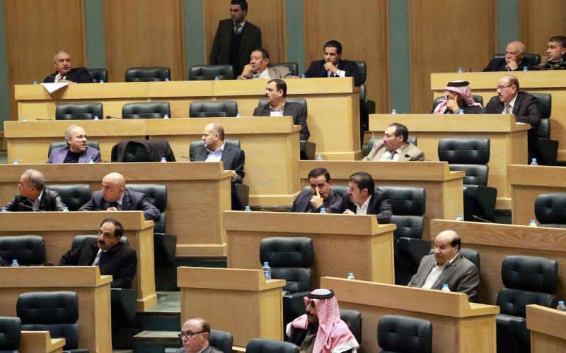 انتقادات نيابية للسياسات الحكومية الاقتصادية