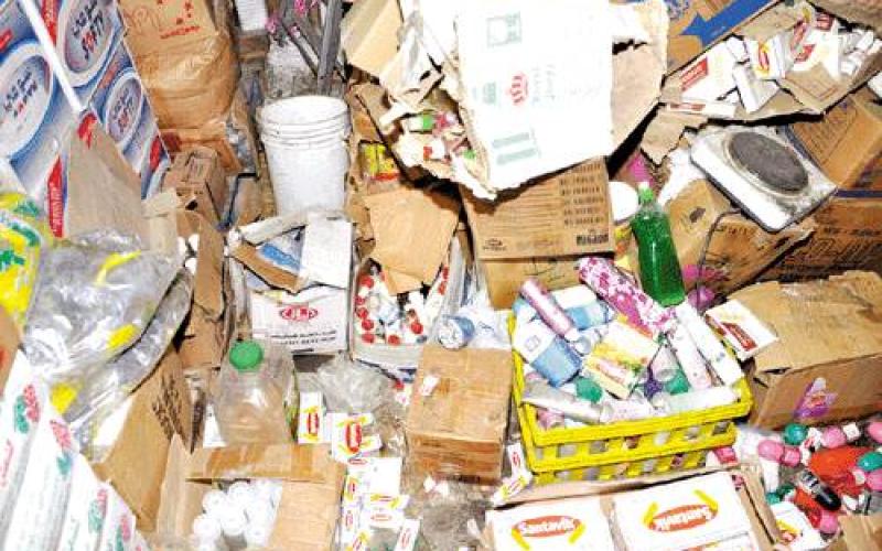 اغلاق مصانع ومؤسسات غذائية وانذارات واحالات للمحاكم بالزرقاء