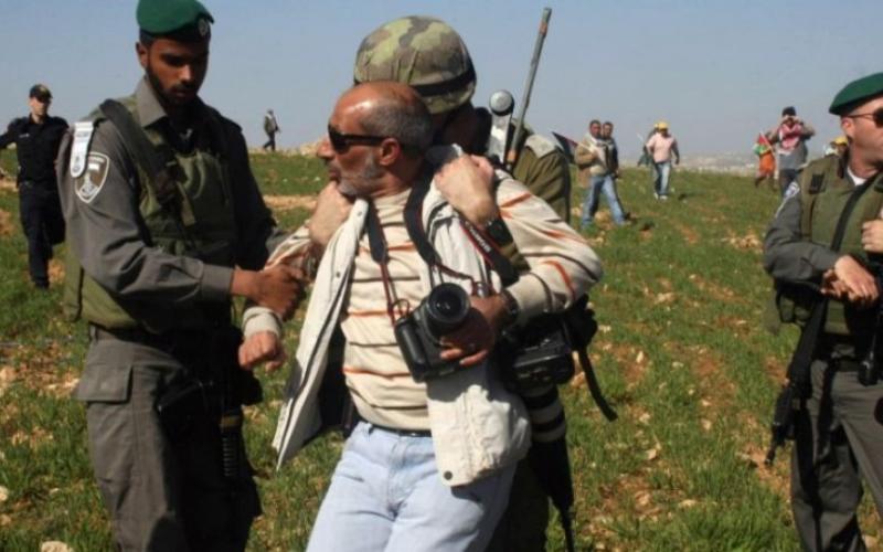 الإعلام: 673 انتهاكًا ضد الصحفيين خلال 2015