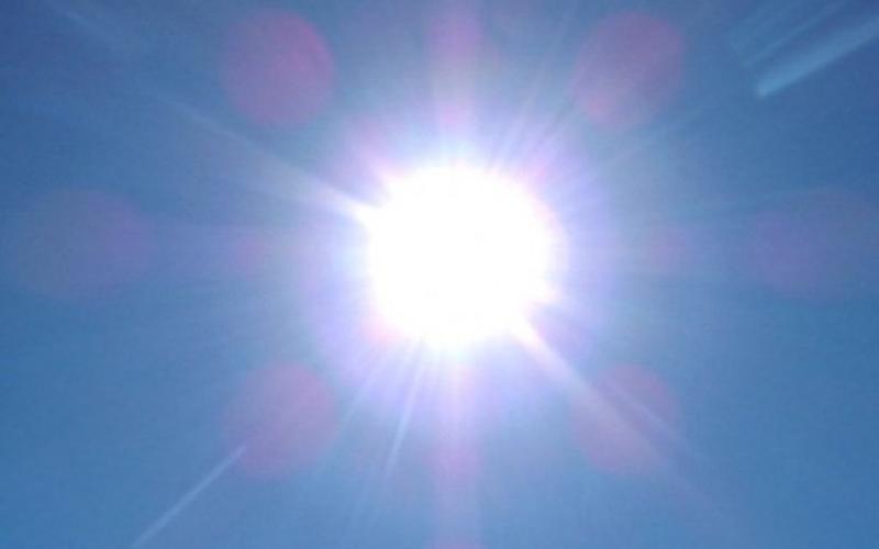 أجواء مشمسة ولطيفة إلى معتدلة