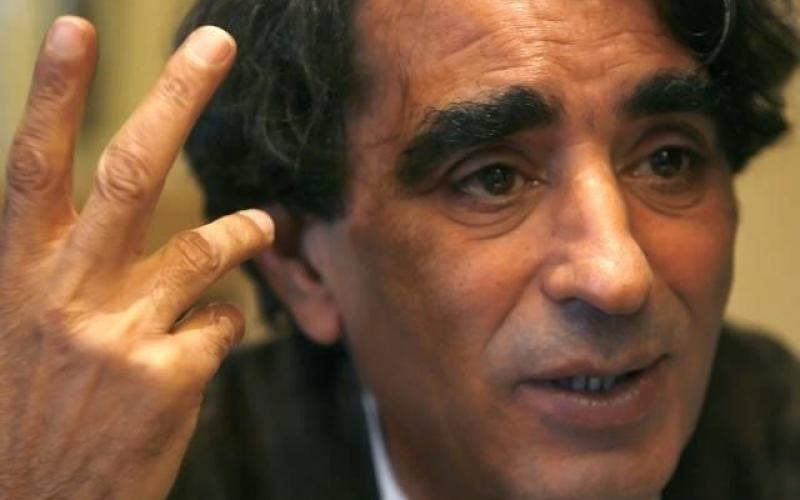 "هل لعرب اليوم لغة؟".. محاضرة للطاهر لبيب في شومان