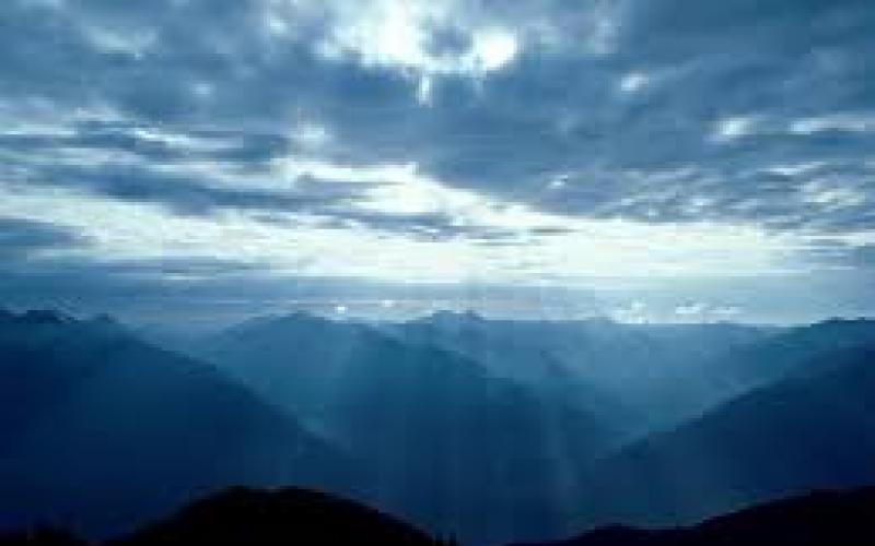 قوانين التراحم والتعاضد في الأديان وتوافقها مع الأيدولوجيا