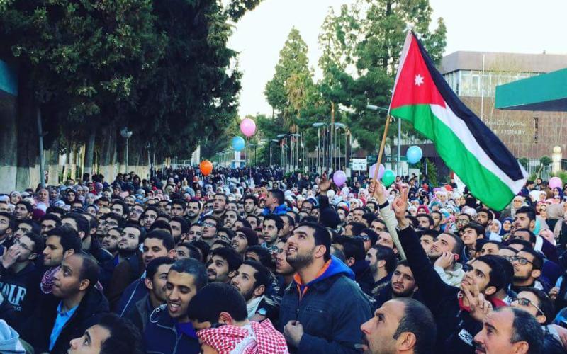 الأردنية: تعليق الاعتصام المفتوح بعد وعود بجدولة تخفيض الرسوم