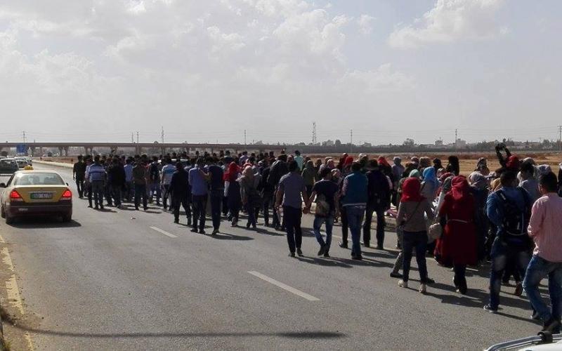 "النقل البري": حل مشكلة المواصلات في "آل البيت" قبل نهاية الشهر