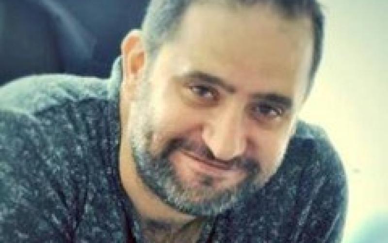 بالشمع الأحمر