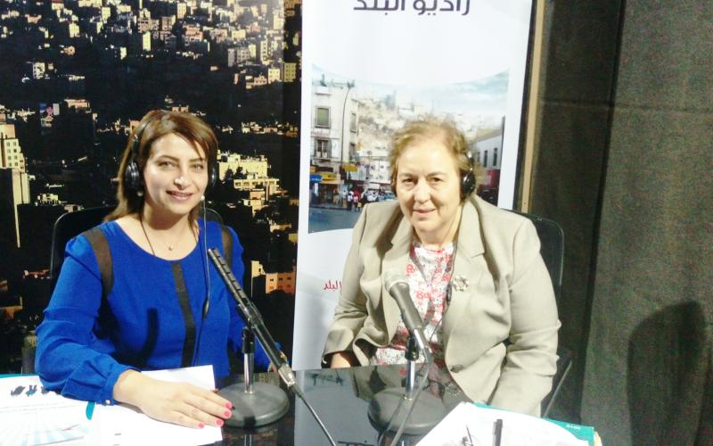 كيف يمكن أن نمكن المرأة اقتصاديا في ميدان العمل ؟