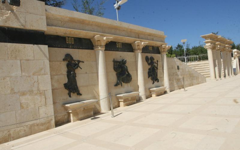 إشهار الممر التاريخيّ في حدائق الحسين