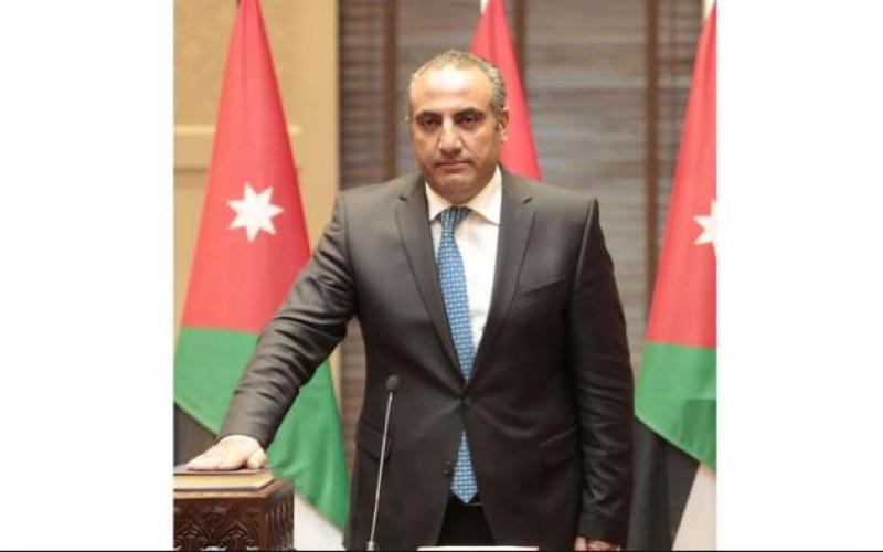 الشواربة ضمن راتب تقاعد وزاري بـ40 يوم خدمة‎