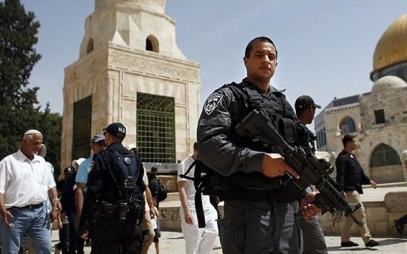 مواجهات في الأقصى والأردن يستنكر الانتهاكات