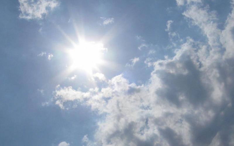 أجواء صيفية.. وحارة في الأغوار والبحر الميت