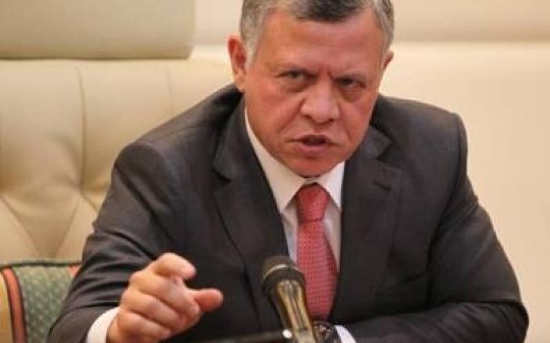 الملك يدين تفجيرات السعودية