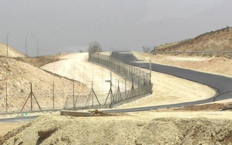 "إسرائيل" تعتزم تشييد سياج إضافي مع الأردن
