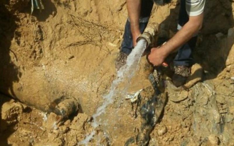 ضبط اعتداءات جديدة على المياه في "القسطل" و "السرو"