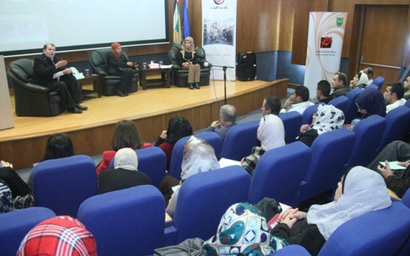 مناظرة انتخابية لراديو البلد بين عدد من مرشحي قوائم ثالثة عمان