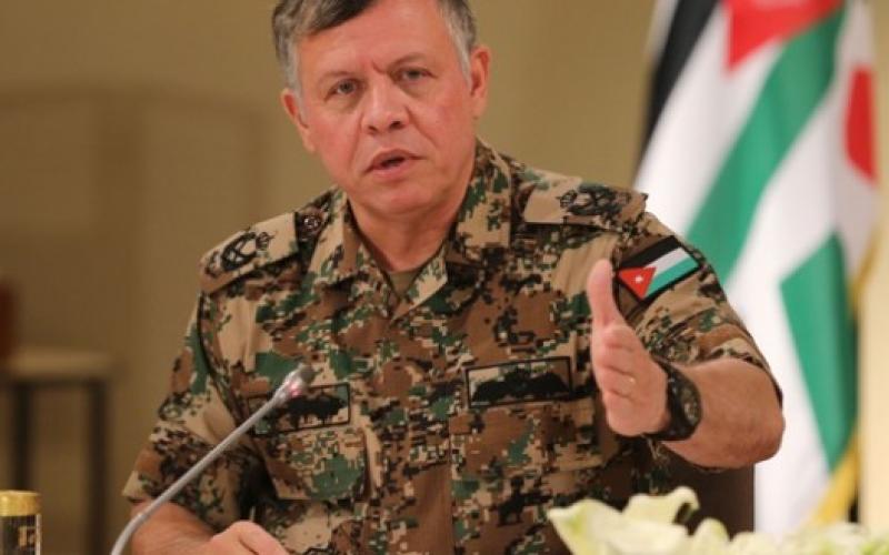 الملك يطلب هيكلة الجيش