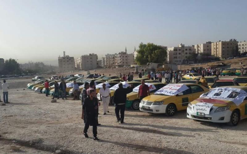 اعتصام لسائقي العمومي للمطالبة بتنظيم القطاع