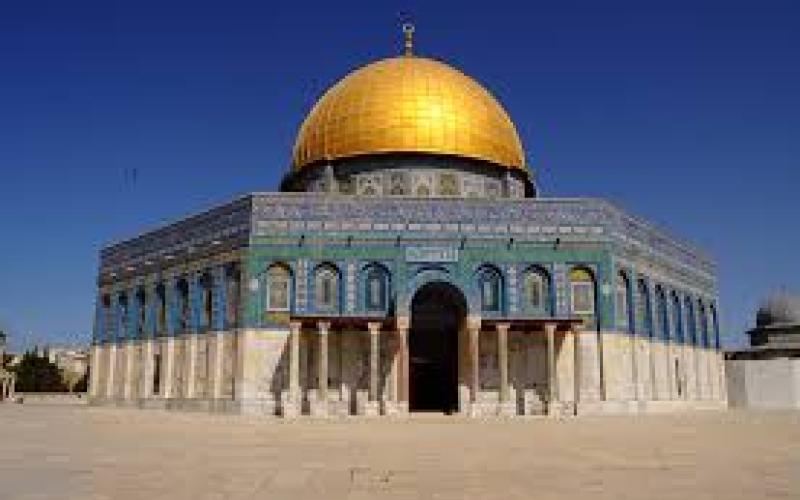 "عين على القدس" يؤكد أحقية المسلمين بالقدس والأقصى