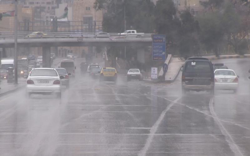 منخفض الثلاثاء يفتتح موسم الشتاء