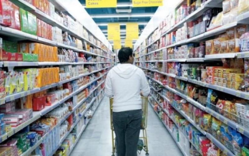 حماية المستهلك تحذر من رفع الدعم عن السلع الأساسية