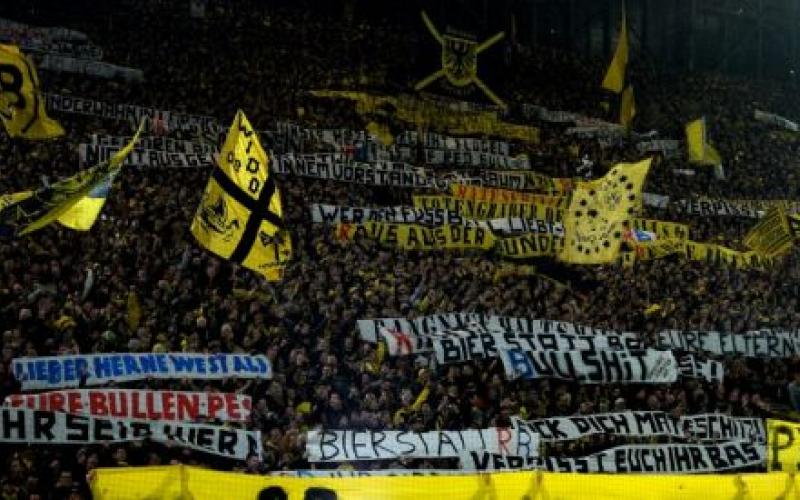 الاعتداء على مشجعي لايبزيغ في المانيا