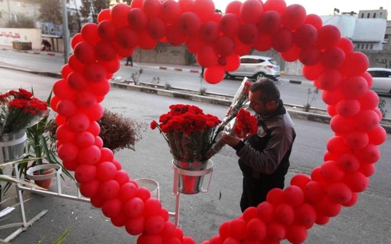 الأوضاع الاقتصادية تحدّ من شراء الورود بالـ"فالنتاين"