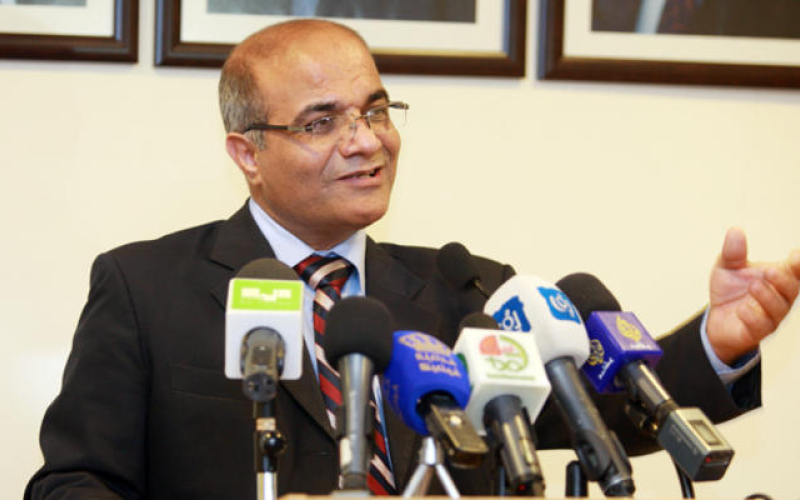 نقيب الصحفيين: تفاجأنا بالحكم الصادر بحق تيسير النجار