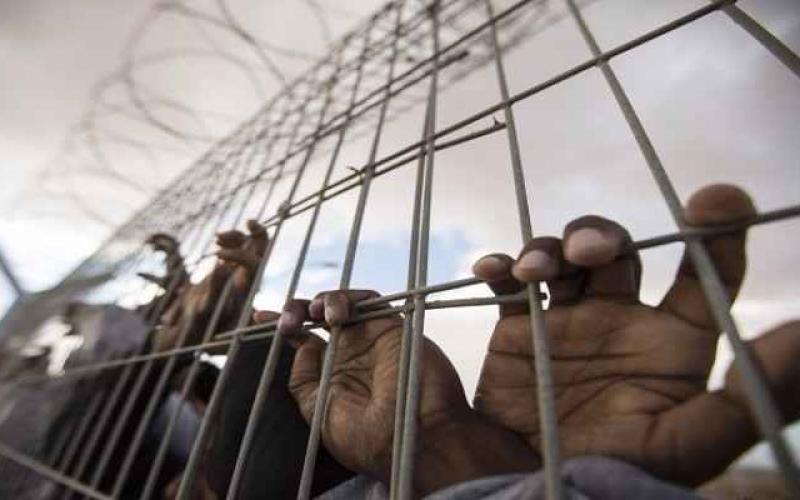 اليوم الـ21 لإضراب الأسرى.. ودعوات لمنع التغذية القسرية