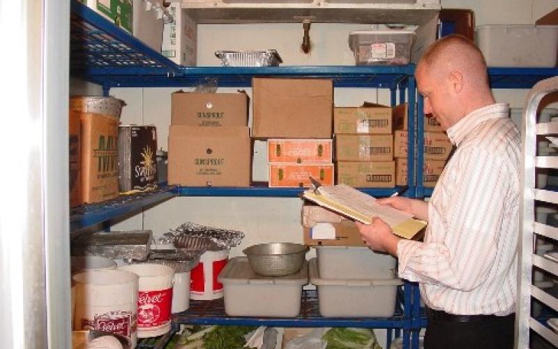 الأمانة: 12 فريقا للرقابة على الأغذية خلال شهر رمضان