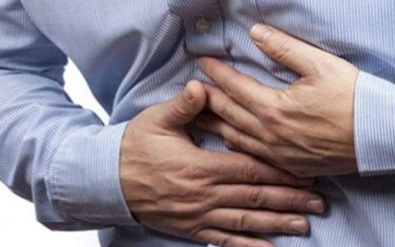 ديرعلا: 12 إصابة بتسمم غذائي