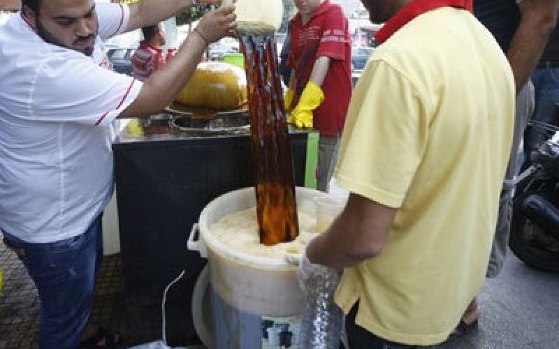 ضبط أكثر من 12.700 لتر من العصائر المخالفة