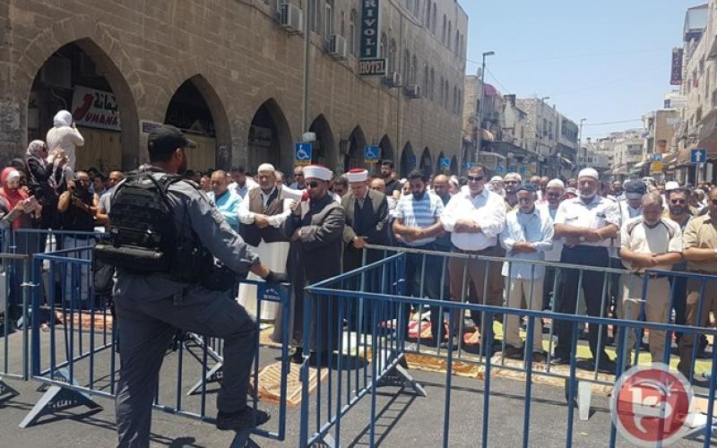 الأردن يطالب إسرائيل بفتح أبواب الأقصى