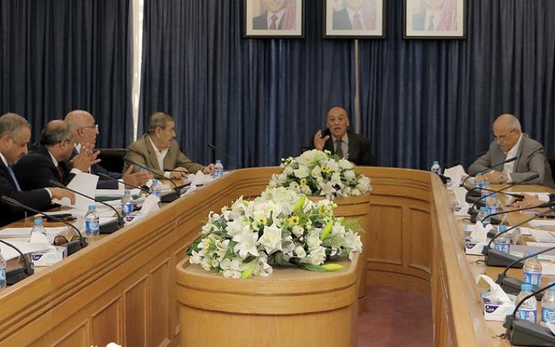 قانونية الأعيان تقر "العقوبات" كما ورد من النواب