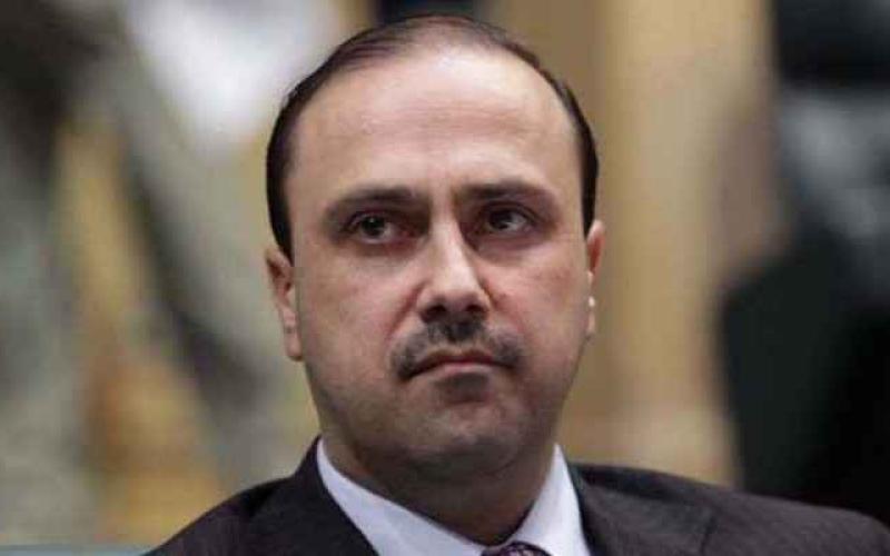 المومني: الحكومة نجحت بالسيطرة على الدين