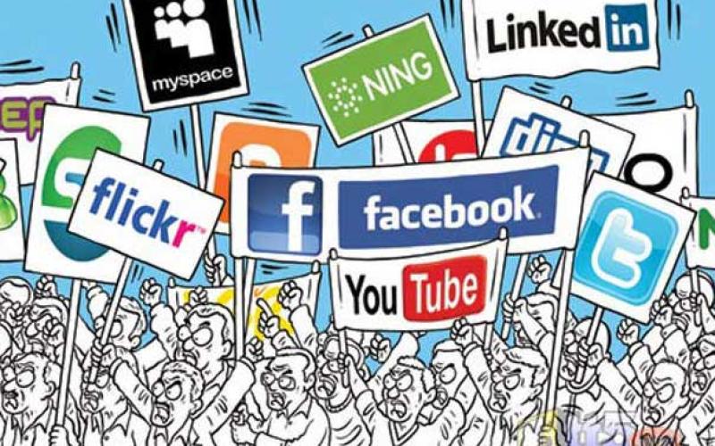 ترقب لتعديلات قد تضيق الخناق على رواد الفضاء الإلكتروني