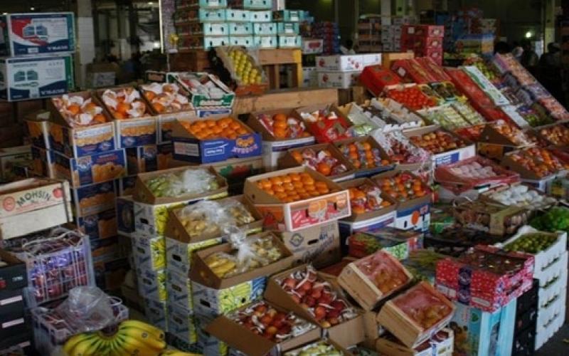 2513 طن خضار وفواكه ترد للسوق المركزي اليوم