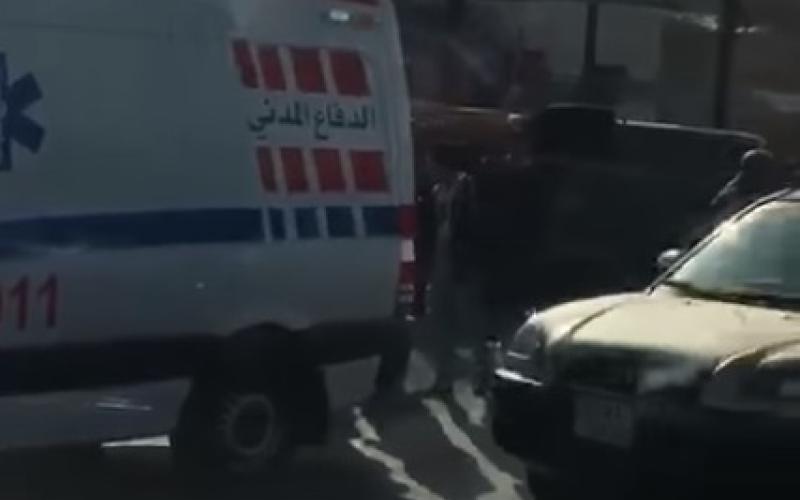 23 إصابة بتصادم باص طلبة ومركبة في مادبا