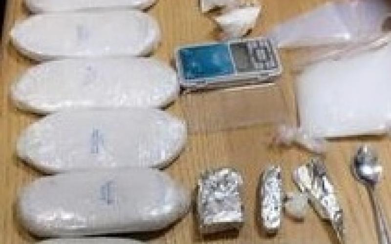 القبض على 14 شخصا من مروجي المخدرات