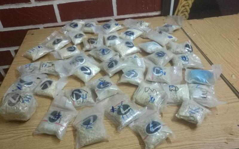 ضبط قضايا اتجار وتهريب مخدرات