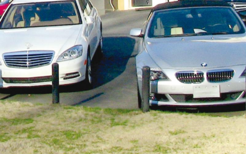 تحذيرات من اعتماد عدد المركبات كمعيار للدعم النقدي