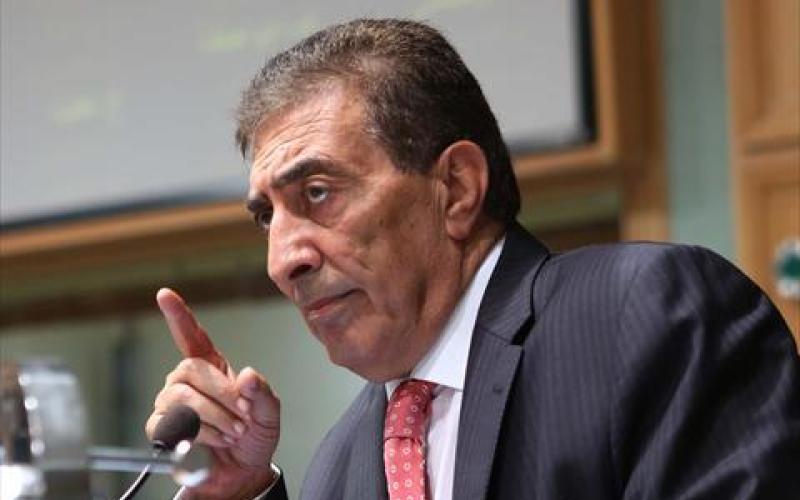 الطراونة يدعو البرلمان العربي والإسلامي لاجتماع طارئ