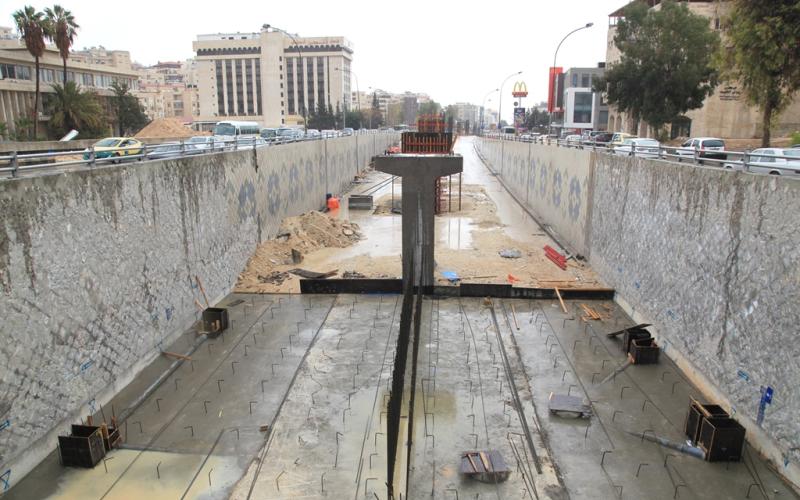 الأمانة تواصل العمل بنفق الصحافة