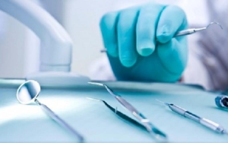 الاسنان تلغي مؤتمرا مع جمعية امريكية ردا على قرار ترامب