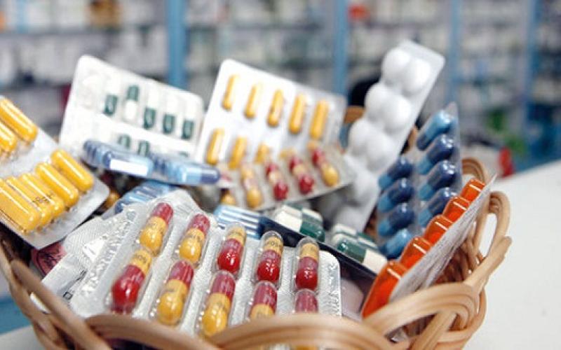 صيادلة يرفضون الضريبة على الأدوية