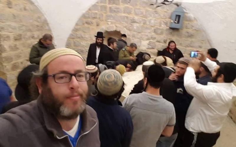 مئات المستوطنين يقتحمون "قبر يوسف" في نابلس