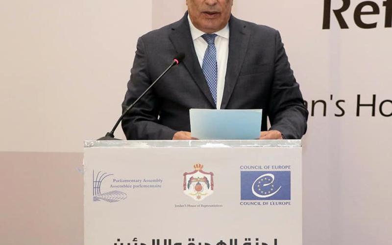 الطراونة: الأردن لا يستجدي المساعدات