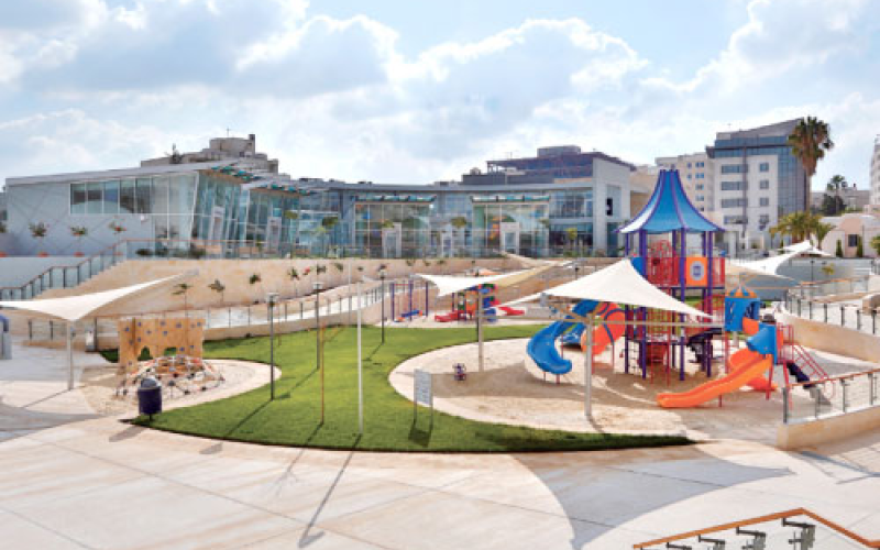 تعزيز التعلم وبناء المهارات من خلال الفنون